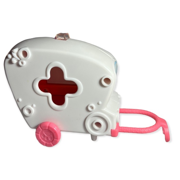 Littlest Pet Shop ambulance / x-ray - lights up!! - Picture 2 of 12